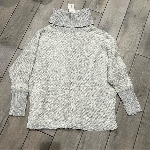 Moon & Madison oversized cowl neck sweater - Picture 3 of 8